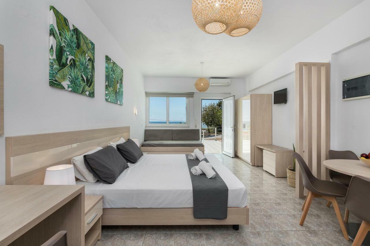 V&C Paradise Apartments Rodakino Eksteriør billede