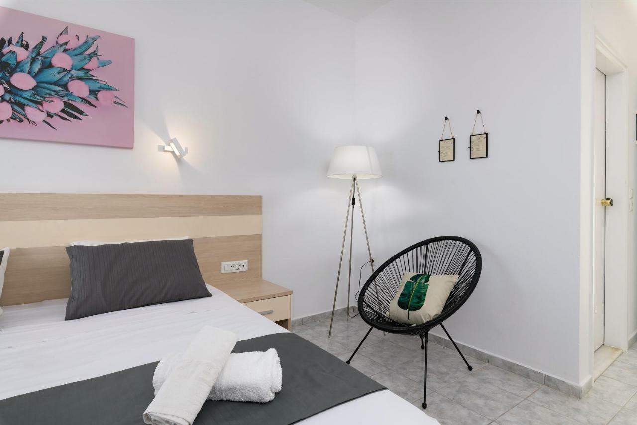 V&C Paradise Apartments Rodakino Eksteriør billede