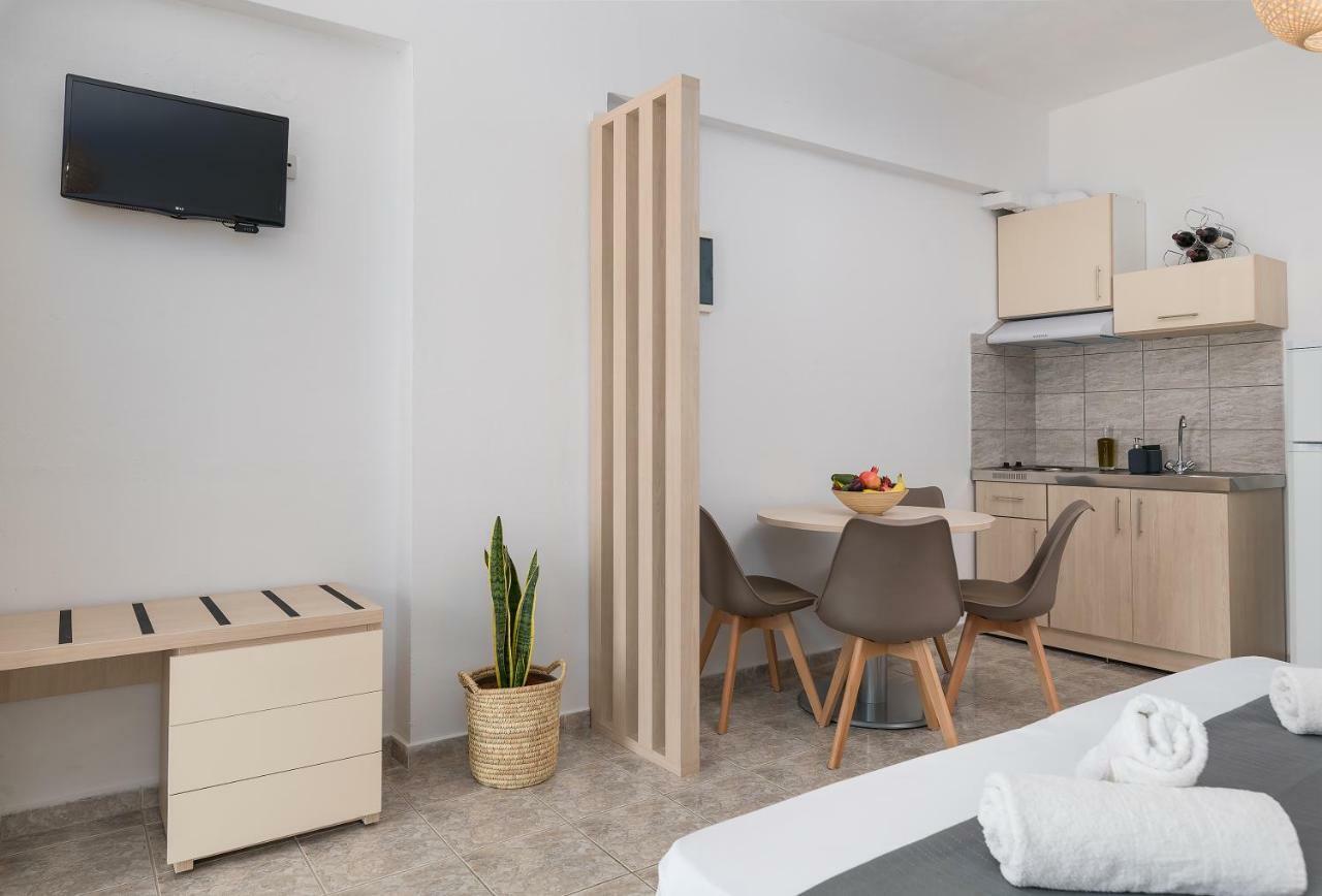 V&C Paradise Apartments Rodakino Eksteriør billede
